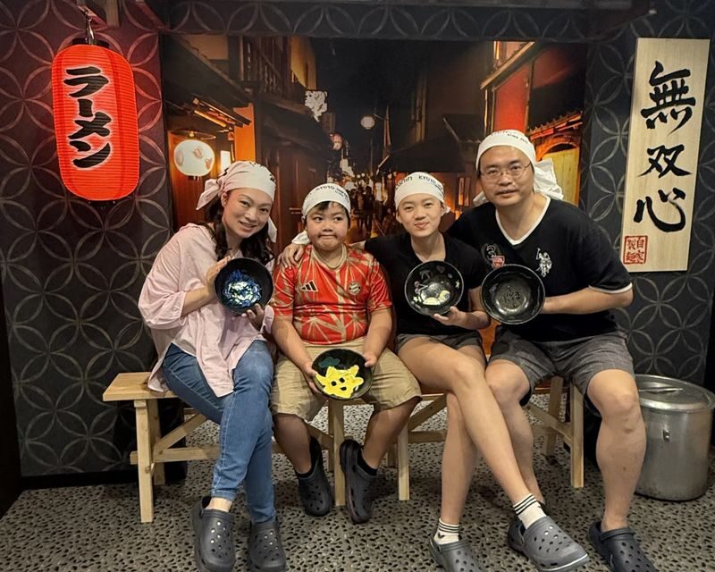Ramen Cooking, Bowl Painting & Broth Making Workshop in Kyoto - The broth and chopsticks option is a different class