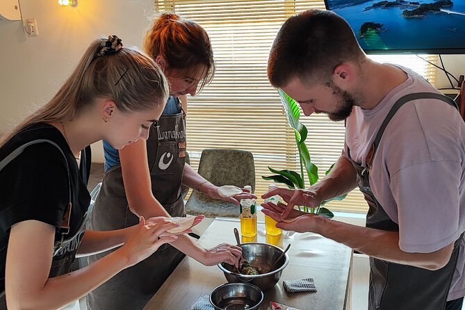 Ramen Cooking Class in Tokyo With Pro Ramen Chef/Vegan Possible - Questions and Help