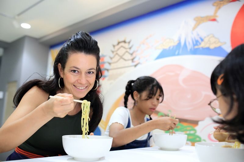 Ramen Making near Osaka Castle with Souvenir - Who will enjoy making ramen here