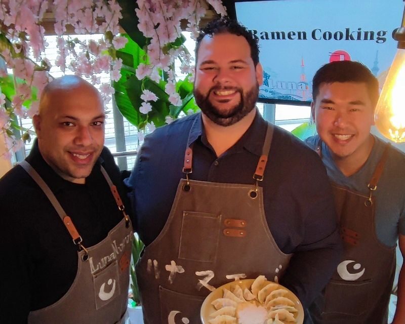 Ramen Masterclass in Tokyo - Making noodles with a machine, then boiling them