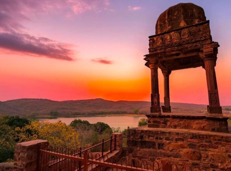 Ranthambore Fort and Ganesh Temple tour in a Jeep - Visiting the Ganesh Temple: A Spiritual Pause