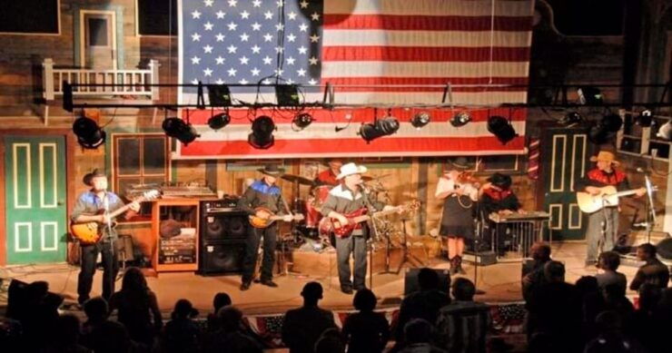 Rapid City: Chuckwagon Supper & Music Variety Show - Good To Know