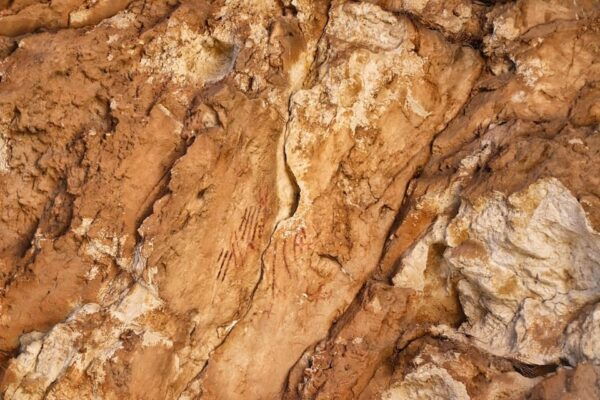 Rava Tagliata: In the Footsteps of Prehistory Guided Hike - Hermitage of San Venanzio