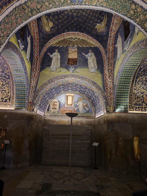 Ravenna: Highlights Tour With Wine Tasting at Ca De Ven - Accessibility Features