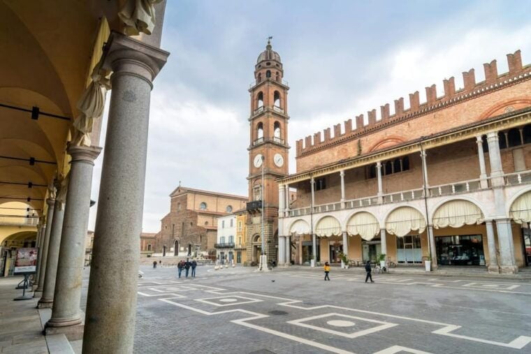 Ravenna: Private UNESCO mosaics Guided Walking Tour - Is This Tour Worth It?