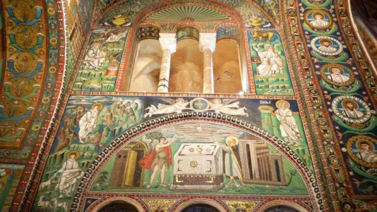 Ravenna: Walking Tour With Stunning Byzantine Mosaics - Explore Ravennas Historic Center