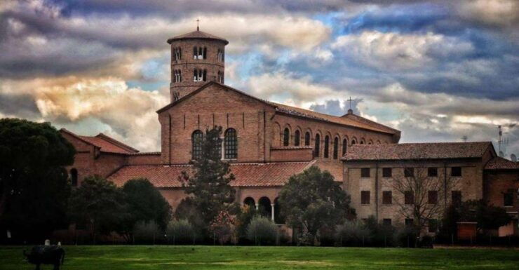 Ravenna:Combo Classis Museum and Basilica of SantApollinare - Experience