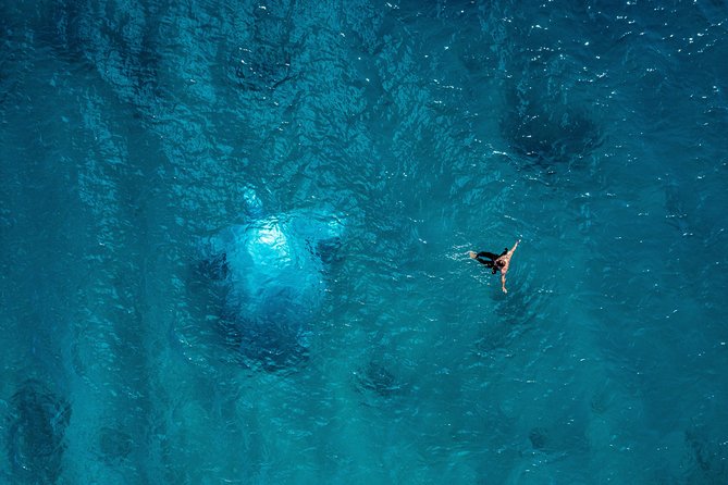 Rayglass Protector - Standard Private Charter - Whitsundays - Snorkeling and Coral Reef Experiences