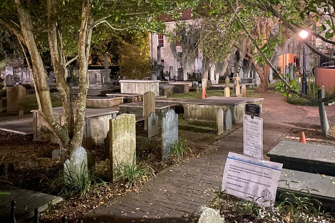 Real Hauntings of Charleston! (Small Group Ghost Tour) - Haunted Locations