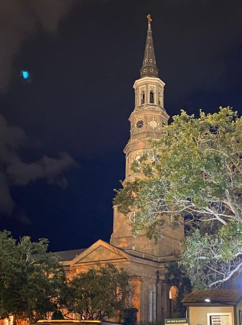 Real Hauntings of Charleston! - Spooky Stories of Pirates and Ghosts