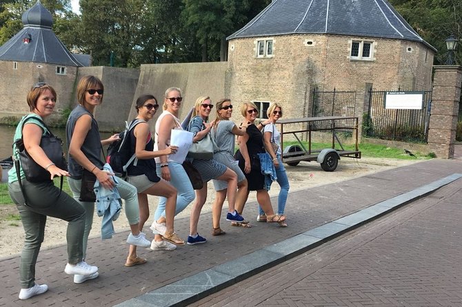 Real Life Game of the Goose - Interactive City Walk in Antwerp - Local Culture and Traditions
