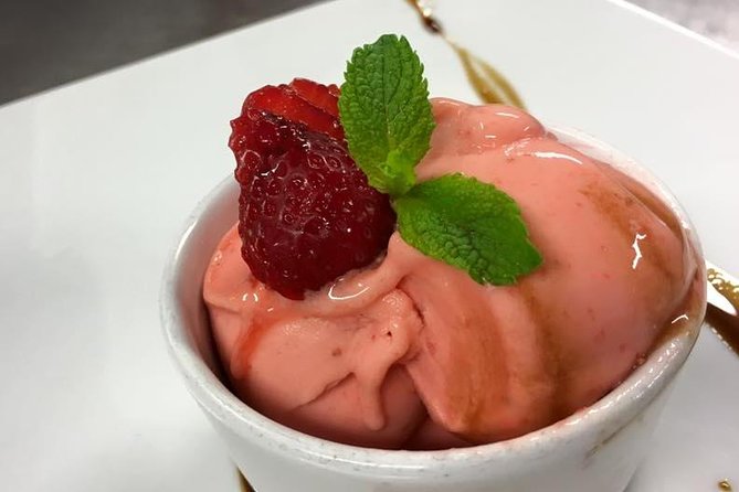 Real Pizza And Gelato Lesson In Florence - Experience Details