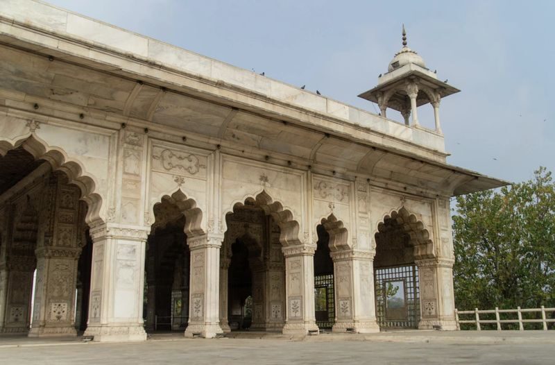 Red Fort Ticket with Optional Guide - Time your arrival around the 4 p.m. cutoff