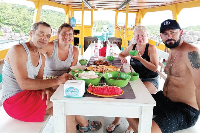 RED RIVER TOUR (Small Group): PROFESSIONAL DEEP SEA FISHING on PQ - Tour Highlights