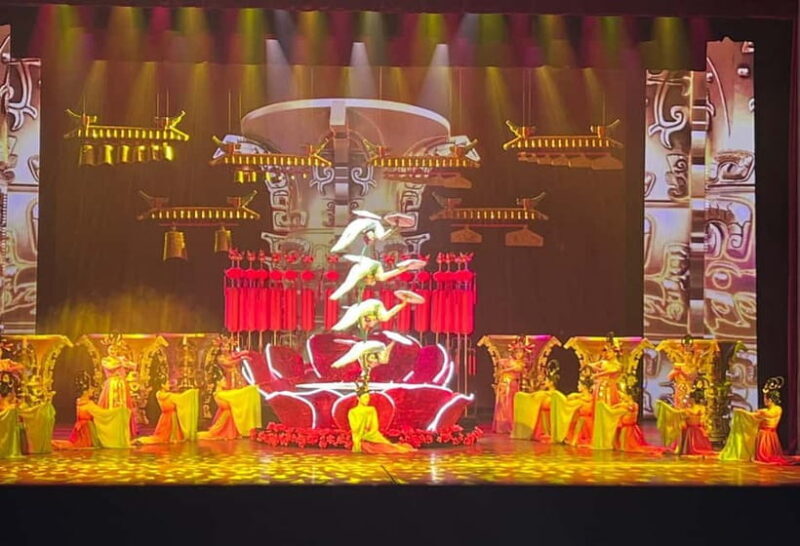 Red Theater Beijing Acrobatic Show Tickets - An Overview of the Experience