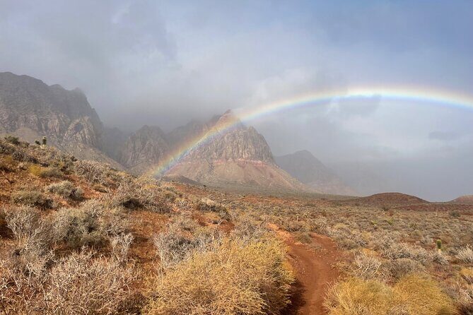 Redrock Hikes Come See Our South West Historic Beauty - Who Would Love This Experience?
