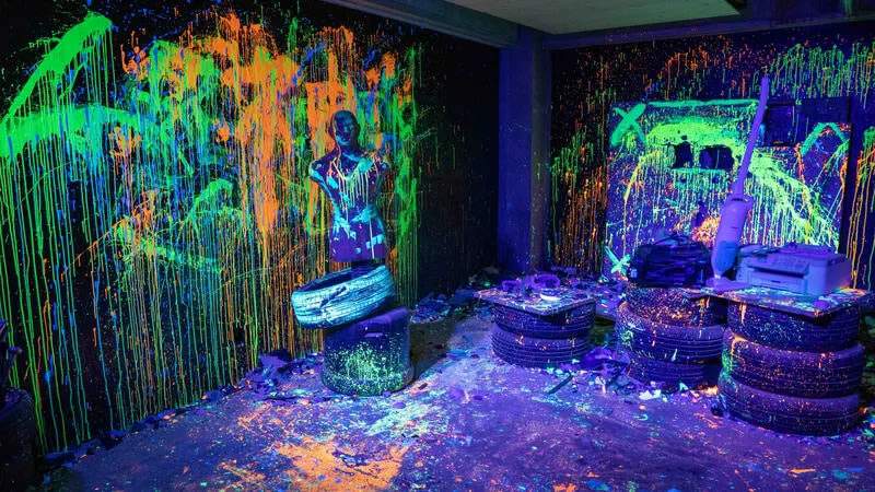REEAST ROOM - Rage Room Experience (Tokyo, Nishi-Shinjuku) - Choosing among the three packages