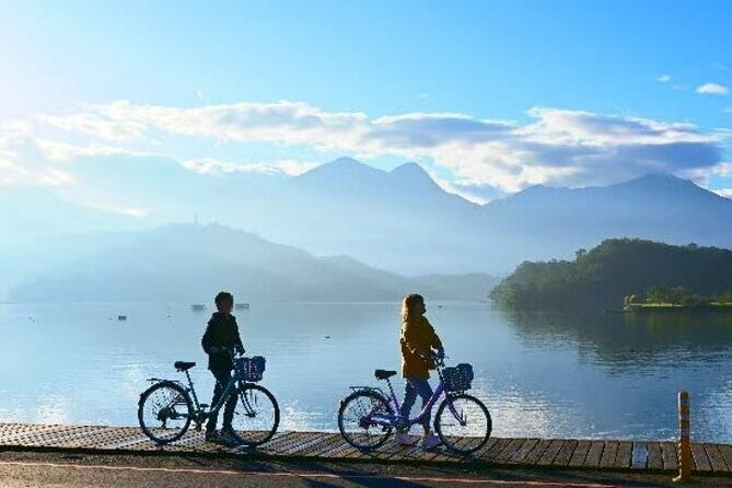 Reflections in Motion Sun Moon Lake Adventure - Exploring Sun Moon Lake: More Than Just a Pretty View