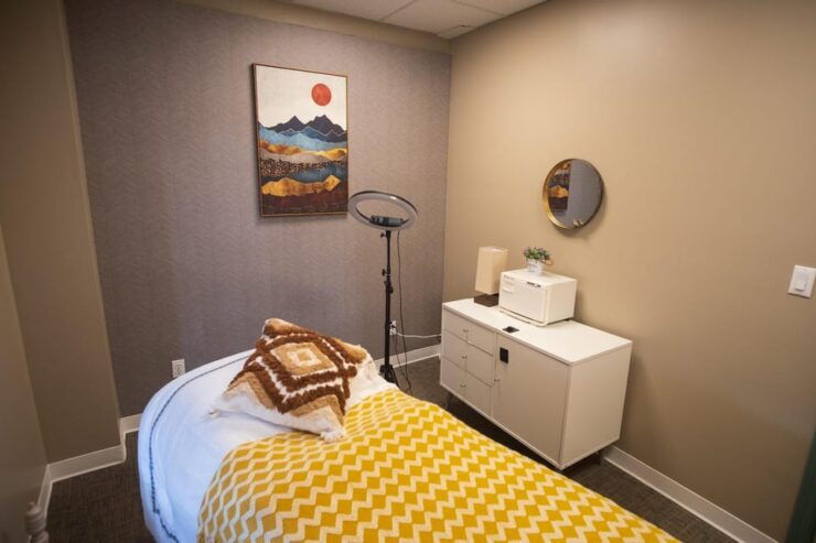 Reflexology Foot Massage NYC - 45 Mins - Good To Know