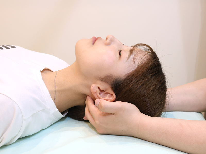 Refresh&Recover! Japanese Massage & Chiropractic at Osaka Uehonmachi - Choosing between 30 and 60 minutes
