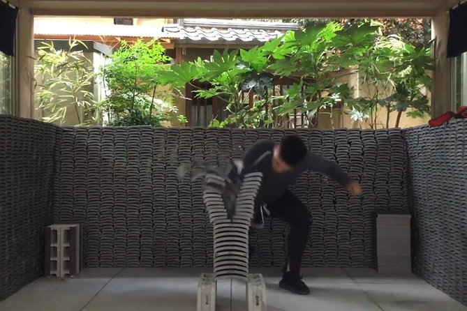Refreshing in Asakusa! Tile-Breaking / Kawara Smash in Asakusa, Tokyo - Activity Details