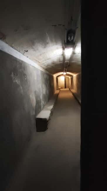 Refugios de la Guerra Civil: Un espacio de paz - Exploring the Refugios de la Guerra Civil