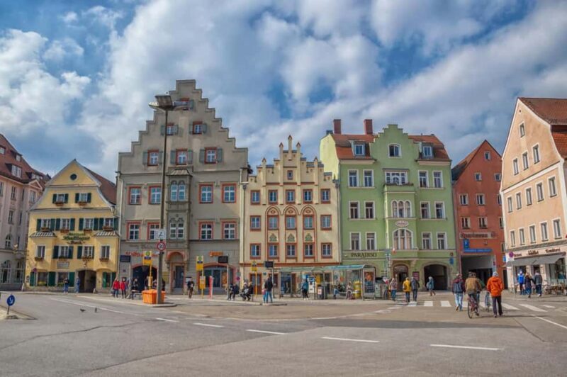 Regensburg: 2-hour Best Intro Walking Tour with a Local - Introduction to the Tour Experience