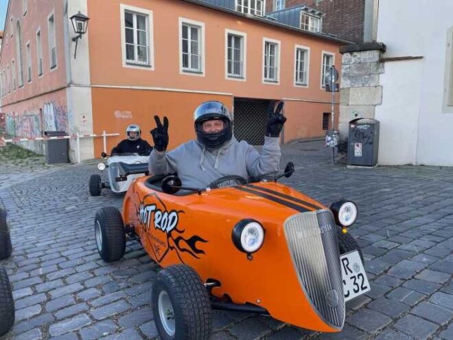 Regensburg: 2h Hot Rod City Tour - Tour Details