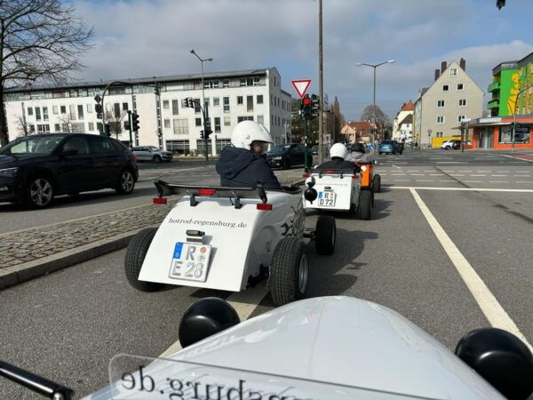 Regensburg: 2h Hot Rod City Tour - Booking Information