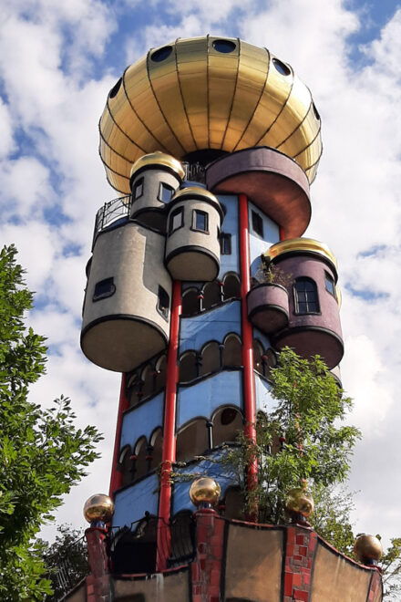 Regensburg: Abensberg Hundertwasser Tower Tour - Hundertwasser Tower Exploration