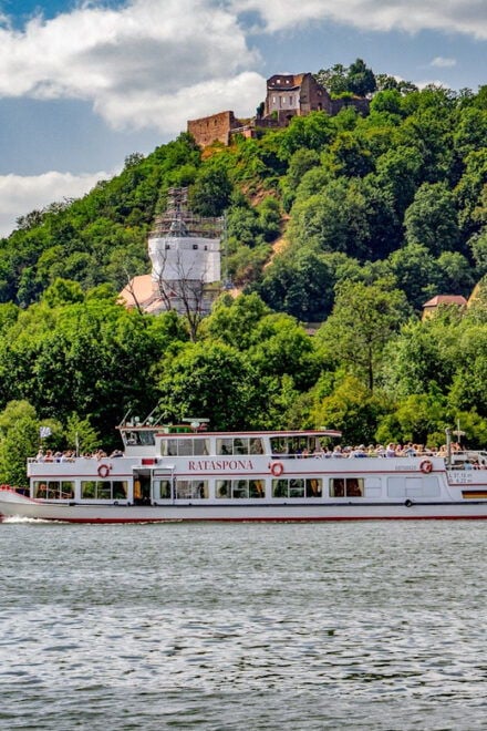 Regensburg: Sightseeing Boat Tour to Walhalla - Customer Feedback