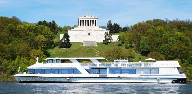 Regensburg: Sightseeing Cruise to Walhalla - Good To Know