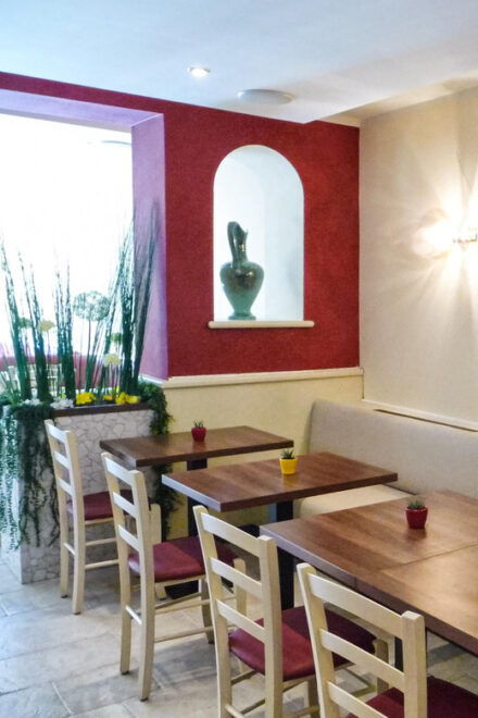 Regensburg: Special Wine & Food Tasting at Paradiso Da Carlo - Additional Dining Options