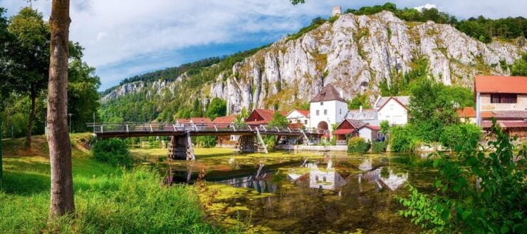 Regensburg: the Most Beautiful of the Danube & Altmühl Tour - Key Points