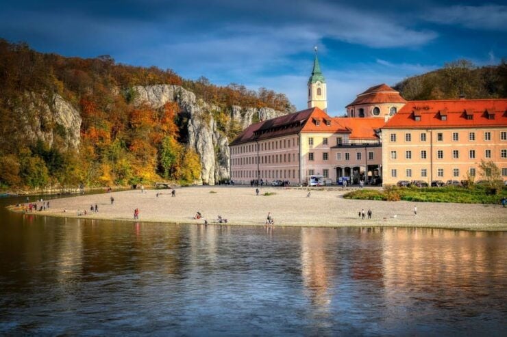 Regensburg: the Most Beautiful of the Danube & Altmühl Tour - Highlights of Regensburg