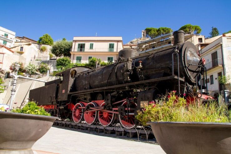 Reggio Calabria: Private Walking Tour of Greek Bova - Experience Highlights