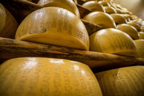 Reggio Emilia: Parmigiano Reggiano & Balsamic Vinegar Tour - Frequently Asked Questions