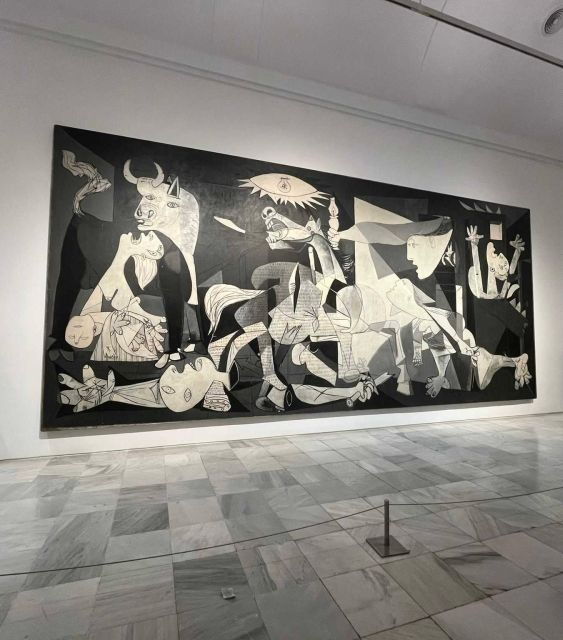 Reina Sofía Museum: Private Visit With Art Expert - Experience Highlights