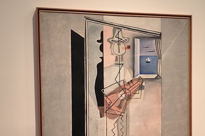 Reina Sofia Private Museum Tour With Intro Walk - Good To Know