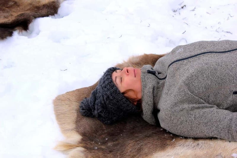 Reindeer yoga in Kuusamo - What to Expect from Reindeer Yoga in Kuusamo