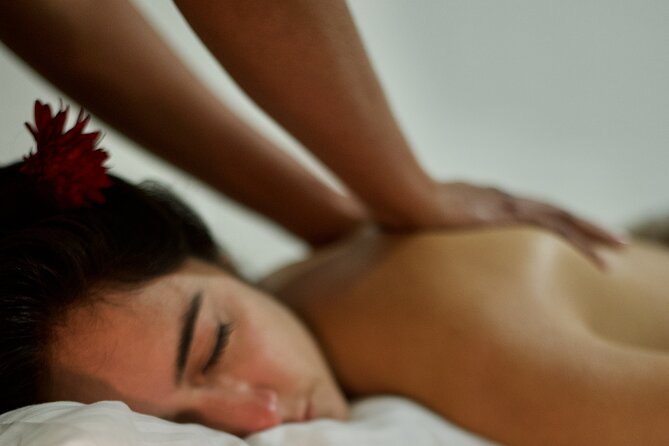 Rejuvenate With Deep Tissue Massage in Kathmandu - Inclusions: Whats Included in Your Deep Tissue Massage Experience