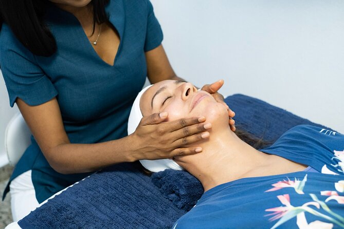 Rejuvenating Facial in Local Spa Room - Choosing the Right Spa for Your Facial
