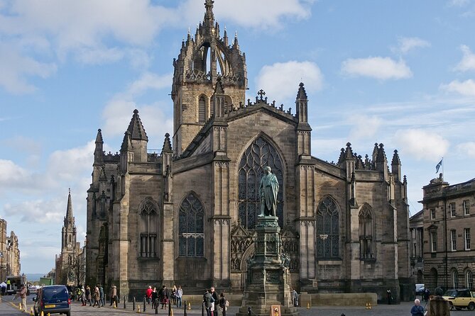 Remarkable Edinburgh Self-Guided Audio Walking Tour - Explore Edinburgh at Your Own Pace