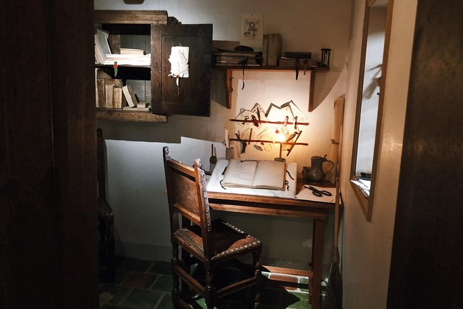 Rembrandt House (w/ Entry) & Neighborhood- Exclusive Guided Tour - Cancellation Policy