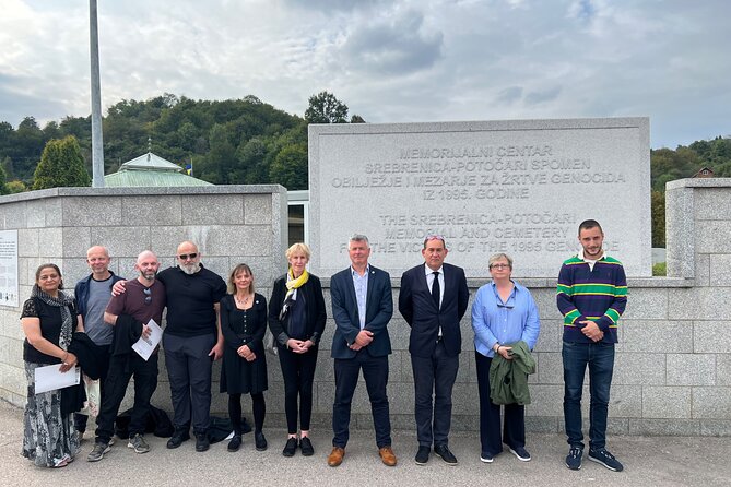 REMEMBERING SREBRENICA (Genocide Study Tour 11/07/95) - Reviews Summary