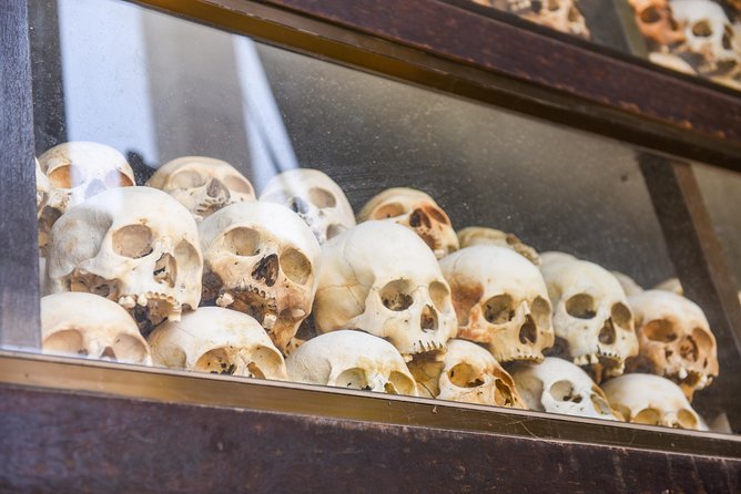 Remnants of a Khmer Rouge Era - Tuol Sleng Museum: A Haunting Reminder