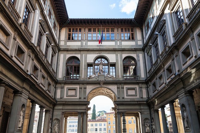 Renaissance & Medieval Florence Guided Walking Tour Plus Mobile App - Exploring Medieval Florence