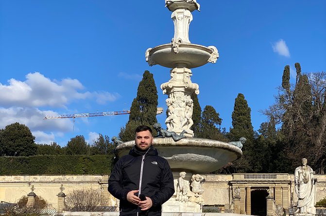 RENAISSANCE SECRETS WITH ELVIS - Walking Experience - Price and Booking Information