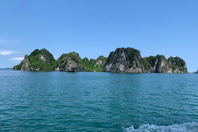 Renea Cruise Best Boutique Cruise 2 Days 1 Night in Bai Tu Long - The Itinerary Breakdown: What to Expect
