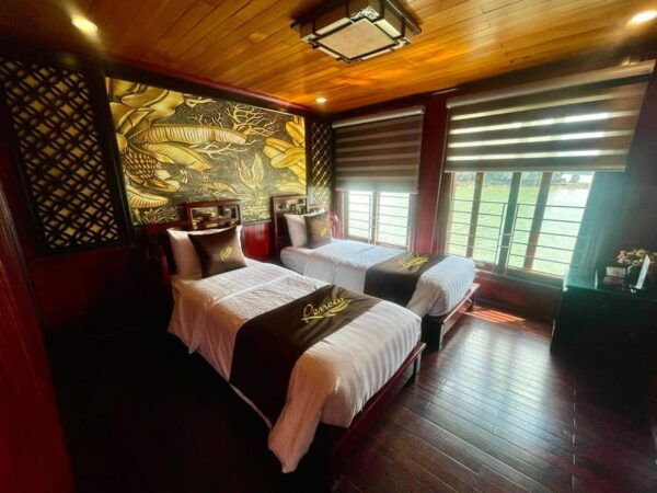 Renea's Heritage Voyage: Journey to Halong Bay & Bai Tu Long - Policies and Considerations